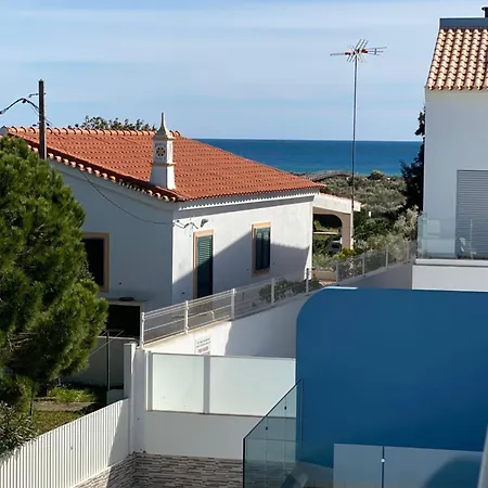 Luxury Manta Rota