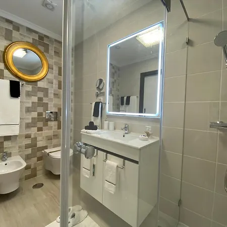 Luxury * Manta Rota