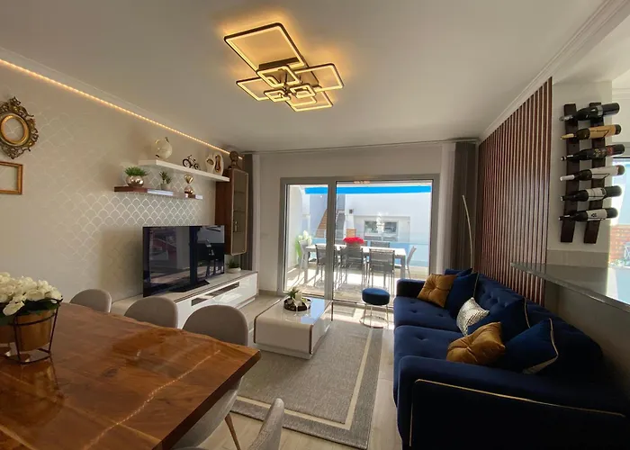 아파트 Luxury 만타로타